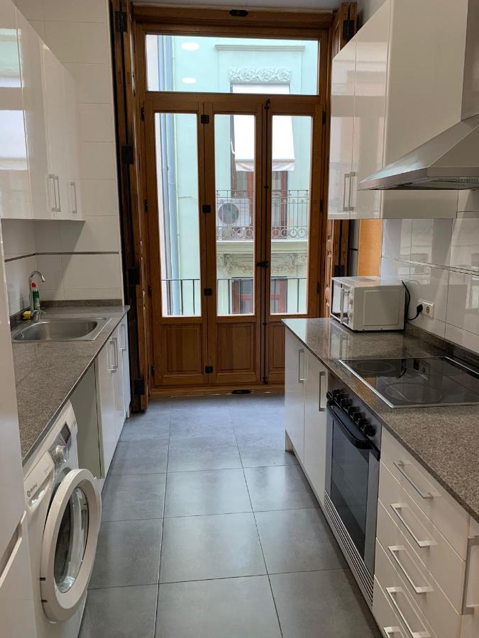 Plaza De La Merced Appartement