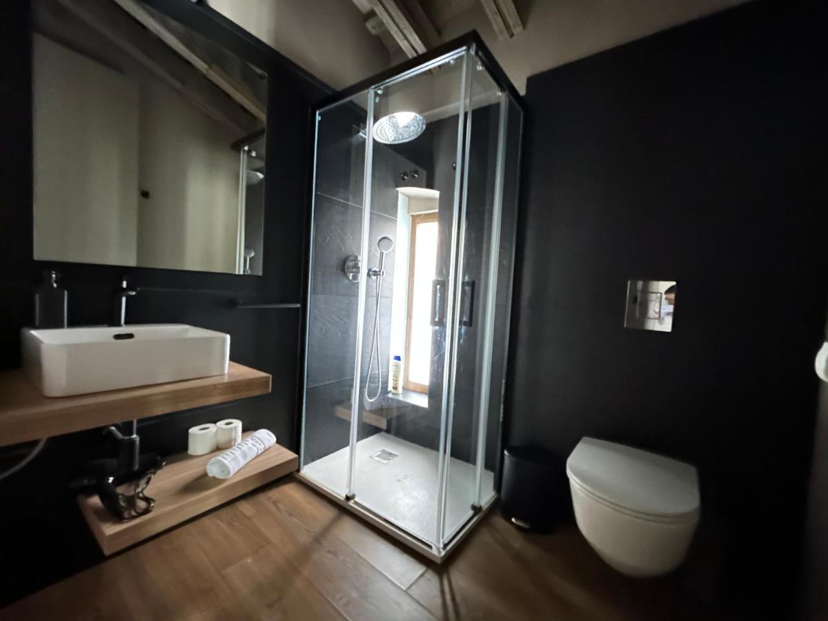 Plaza De La Merced Appartement *
